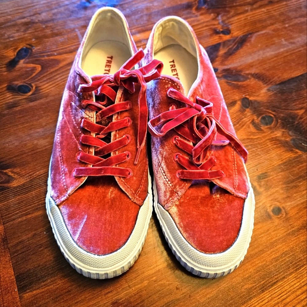 Tretorn Red Velvet‎ Sneakers